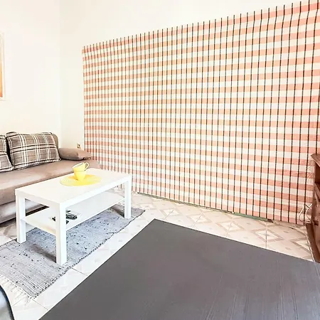 Nachtigall Vir-1 By Interhome